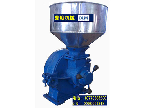 30型磨片式粉碎機(jī)、磨粉機(jī)磨粉機(jī)，磨片式，產(chǎn)量達(dá)1000公斤時,粗細(xì)可調(diào)